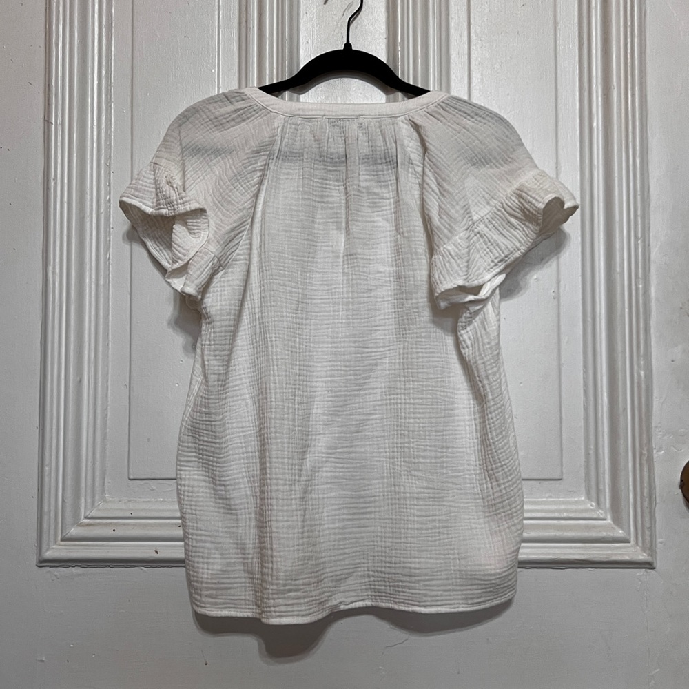 MadeWell Blouse with Ruffled Sleeves - Picture 2 of 5